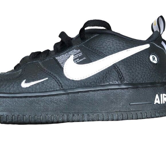 RARE 2018 Nike Air Force 1 Utility Black White Size 7 - Picture 12 of 15
